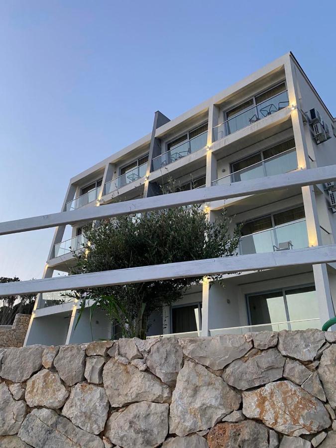 Apartments Komina Utjeha-Bušat Eksteriør billede